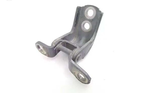 Nissan X-Trail T32 Front door upper hinge