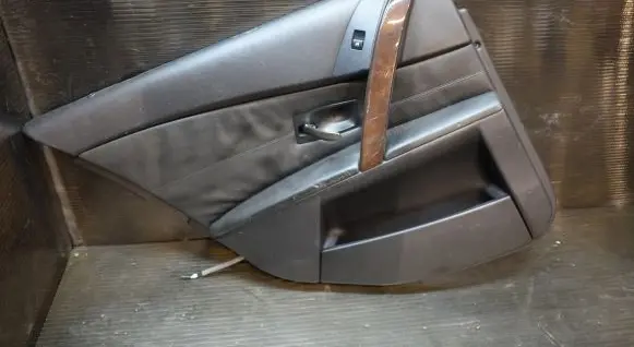 BMW 5 E60 E61 Rear door card panel trim 671202