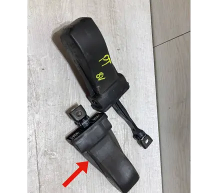 Audi A3 S3 8V Rear door check strap stopper 8V5839249