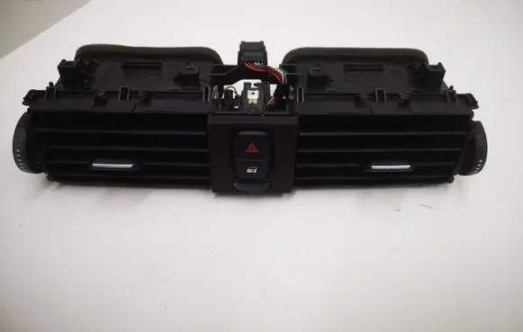 BMW 3 F30 F35 F31 Dash center air vent grill 925855215 508835 923178603