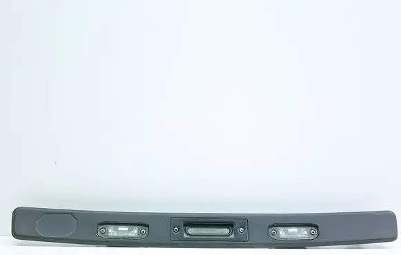 Volvo XC60 Trunk door license plate light bar 30753341