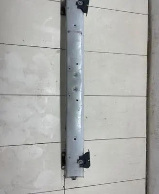 Peugeot 208 II Front bumper cross member