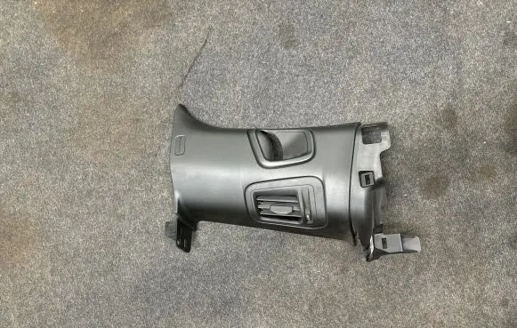 Jeep Grand Cherokee WL Other interior part XP05TRMAC 66592 MT2738