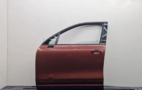 Porsche Cayenne (92A) Front door 7P0831311B