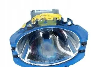 Renault Captur Headlight part 89037032