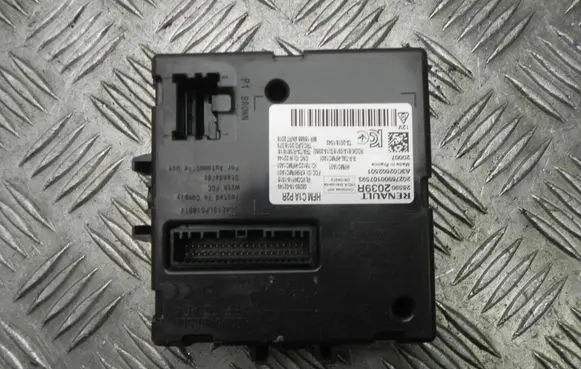 Renault Zoe Keyless (KESSY) go control unit/module 285902039R G4782