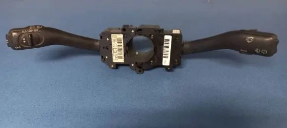 Volkswagen Golf IV Indicator stalk 4BO953503H