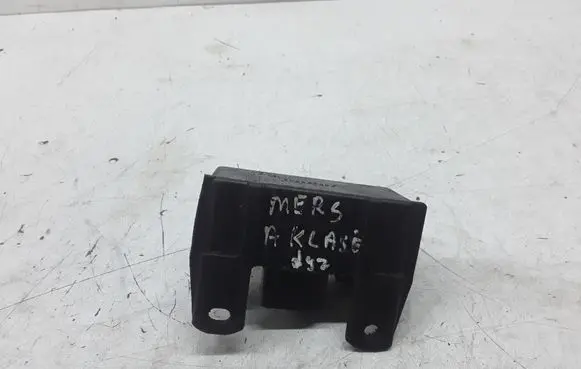 Mercedes-Benz A W168 Glow plug pre-heat relay