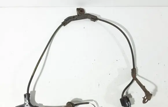 Toyota Avensis T250 Rear ABS sensor wiring 8826621090 13080