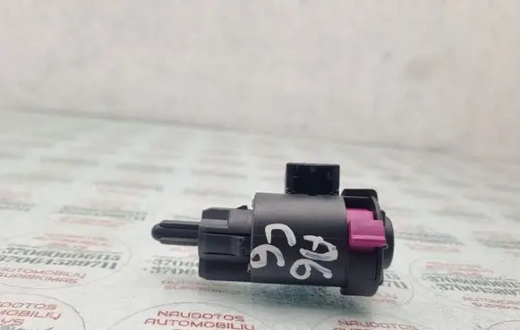 Audi A6 S6 C6 4F Brake pedal sensor switch 4F0945459B