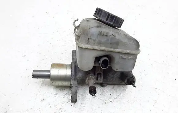Opel Zafira A Master brake cylinder 5571