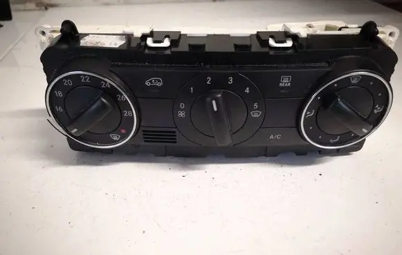 Mercedes-Benz A W169 Climate control unit a1699000900 69780018