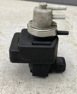 Nissan Pathfinder R51 Turbo solenoid valve 36611200