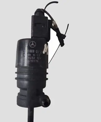 Mercedes-Benz Vito Viano W639 Windscreen/windshield washer pump 0165454626 2218690121 3028232