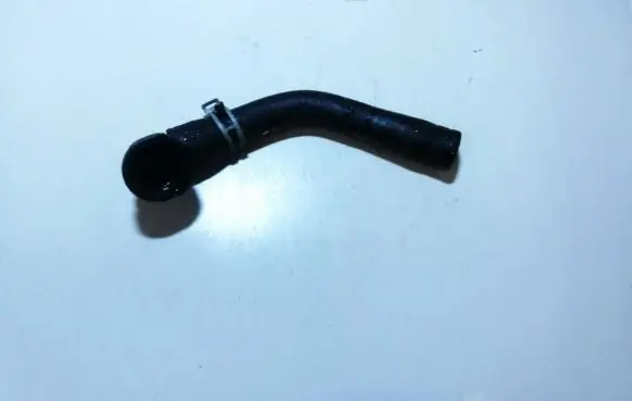 Land Rover Freelander 2 - LR2 Breather hose/pipe 