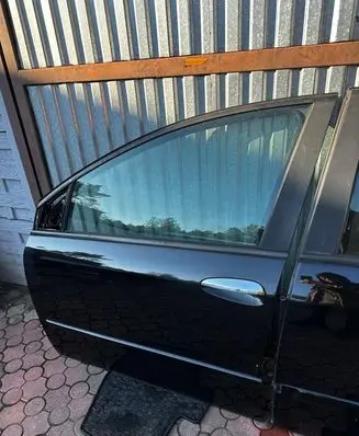 Fiat Croma Front door
