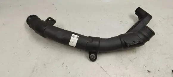Audi Q3 8U Intercooler hose/pipe 5n0145840l