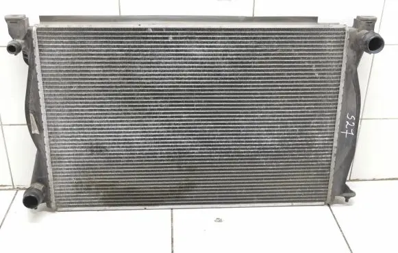 Audi A6 S6 C6 4F Coolant radiator 4f0121251n