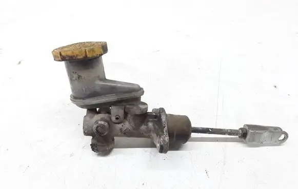 Clutch slave cylinder