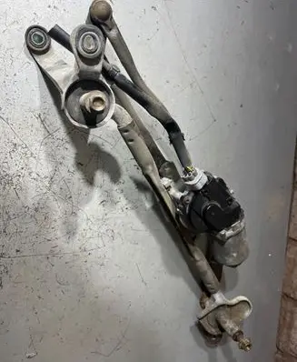 Mazda 5 Front wiper linkage and motor 1593000600