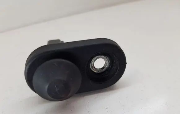 Toyota Auris 150 Rear door sensor 