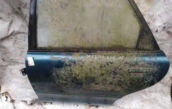 Mazda 626 Rear door