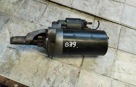 Audi A4 S4 B6 8E 8H Starter motor 0001109021 059911023H