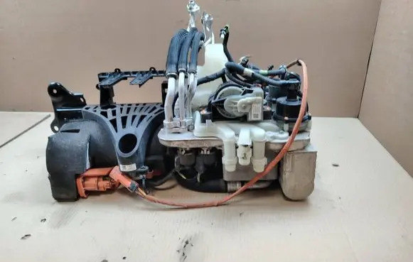Tesla Model Y Other engine bay part 167362700C 1625000A1B