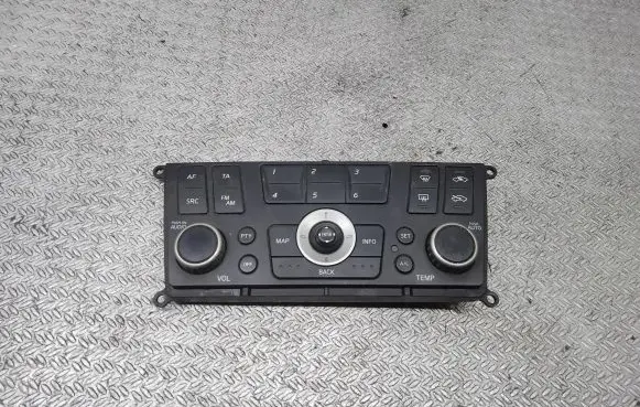 Nissan Almera Tino Climate control unit 28395BU700