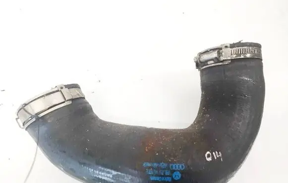 Volkswagen Touareg I Intercooler hose/pipe 7L6145972E