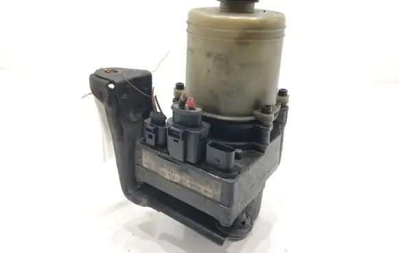 Volkswagen Fox Power steering pump 6Q0423371B