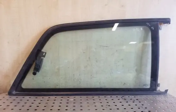 Audi A3 S3 8L Rear side window 8L3847100