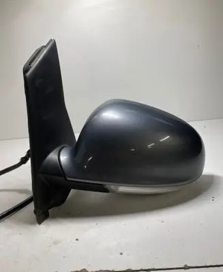 Volkswagen Golf Plus Front door electric wing mirror E1010836
