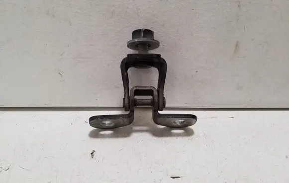 Ford Galaxy Tailgate/trunk/boot hinge 