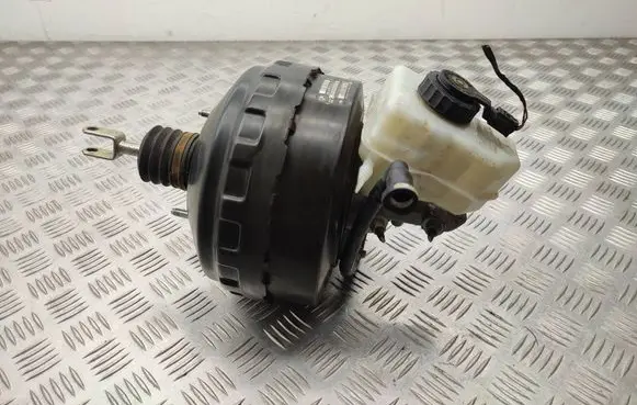 BMW 3 E90 E91 Brake booster 6785648