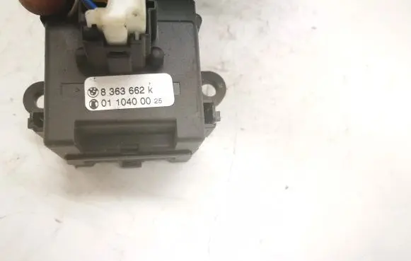 BMW 3 E46 Indicator stalk 8363662