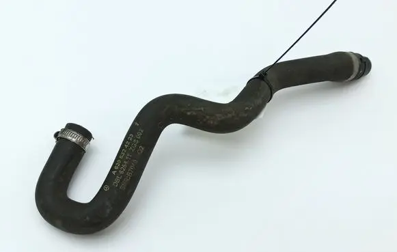 Coolant pipe/hose