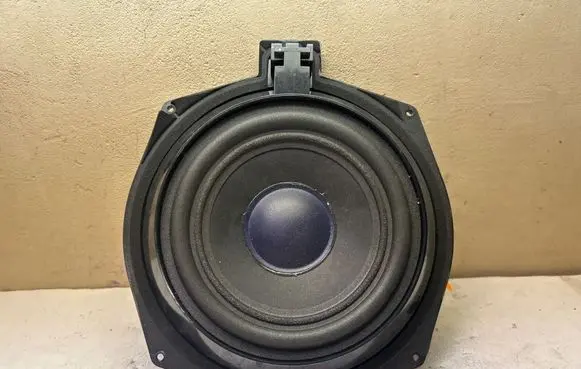 BMW 5 E60 E61 Subwoofer speaker 6954871 18820010 902275492911