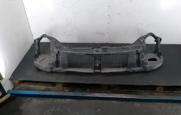 Renault Master II Radiator support slam panel