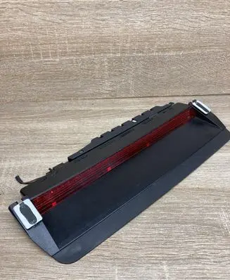 Volkswagen PASSAT CC Third/center stoplight 3C8945087B
