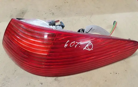 Rear/tail lights
