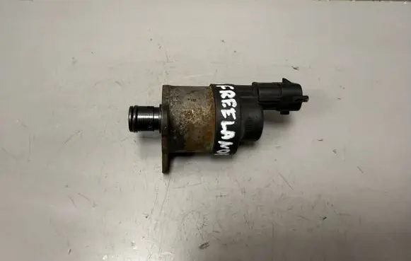 Land Rover Freelander 2 - LR2 Fuel pressure regulator 0928400