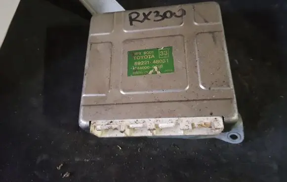 Lexus RX 300 ABS control unit/module 8922148031