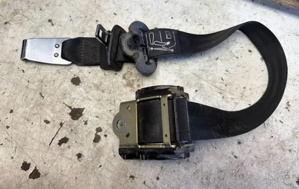 Volkswagen Sharan Rear seatbelt