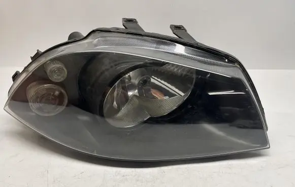 Seat Ibiza III (6L) Headlight/headlamp 6L1941022A