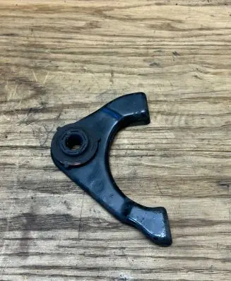 KIA Sportage Intercooler pipe mounting bracket 