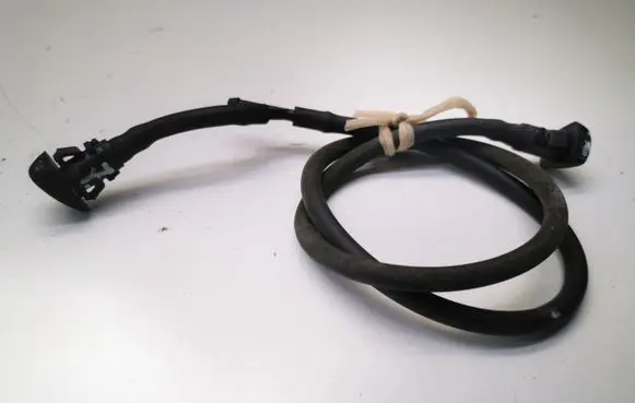 KIA Sportage Windshield washer spray nozzle 
