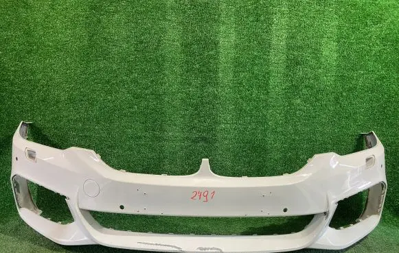 BMW 5 G30 G31 Front bumper 8064928