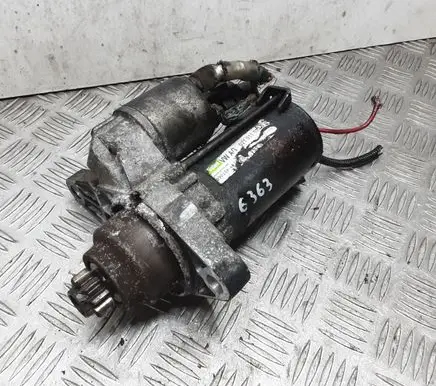 Volkswagen Golf V Starter motor 02T911023S 0901064876