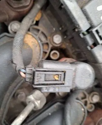 Peugeot 407 Fuel injector 9657144580